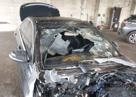 2015 Mercedes-Benz C 300 4Matic/Luxury 4Matic/Sport 4Matic z USA, uszkodzony, nr VIN 55SWF4KB7FU011133